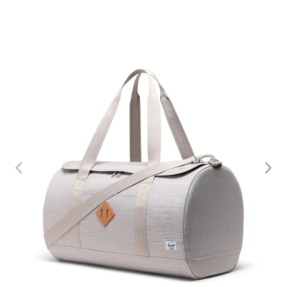 Herschel Heritage Duffle Bag- used once - Picture 2 of 4